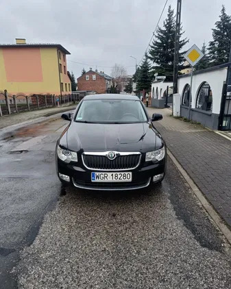 skoda superb Skoda Superb cena 27800 przebieg: 179000, rok produkcji 2010 z Grójec